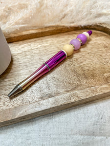 Fuchsia Ombre Beaded Pen